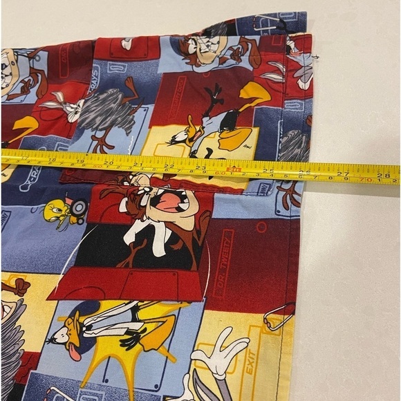 Looney Tunes Scrubs Bugs Bunny Tasmanian Devil Daffy Duck Tweety Bird Cartoon - Picture 5 of 11